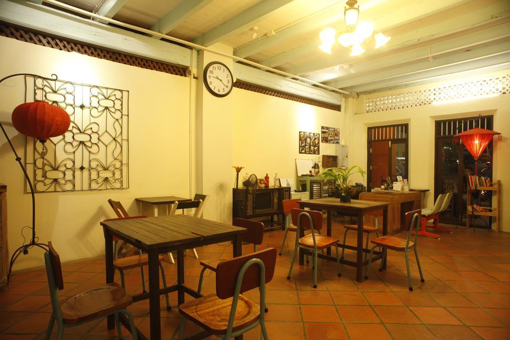 Luang Poj Boutique Hostel Ranong Ngoại thất bức ảnh