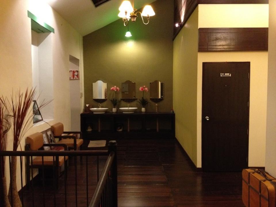 Luang Poj Boutique Hostel Ranong Ngoại thất bức ảnh