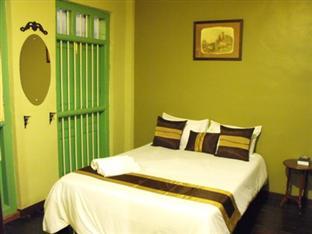 Luang Poj Boutique Hostel Ranong Ngoại thất bức ảnh